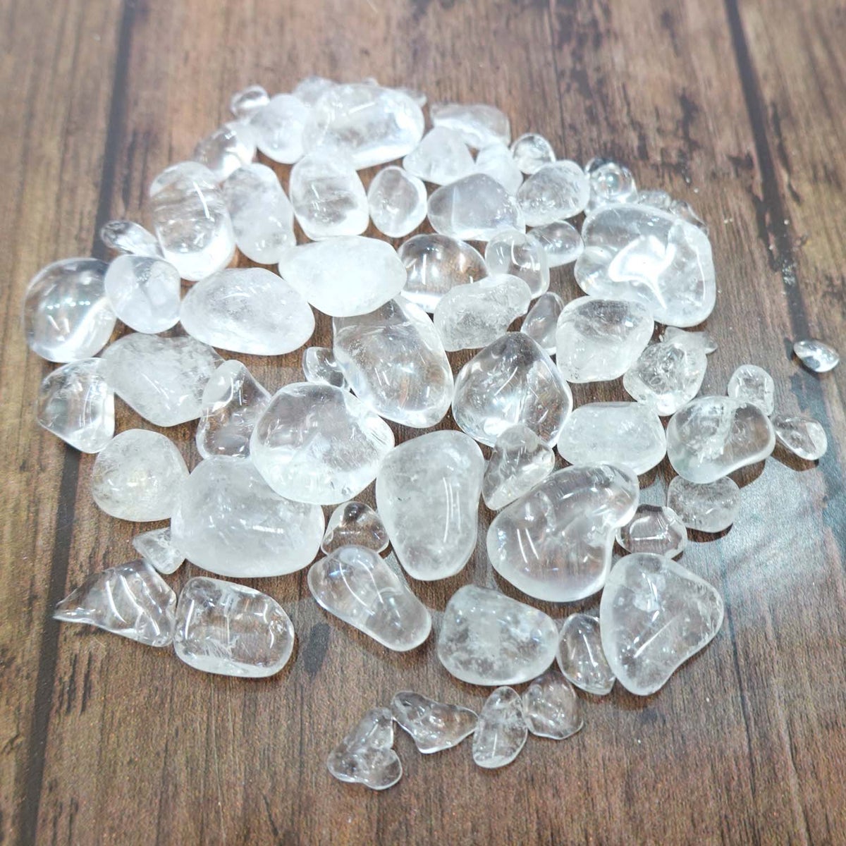 観葉植物の土の上を化粧できるオシャレな天然水晶 約500ｇ